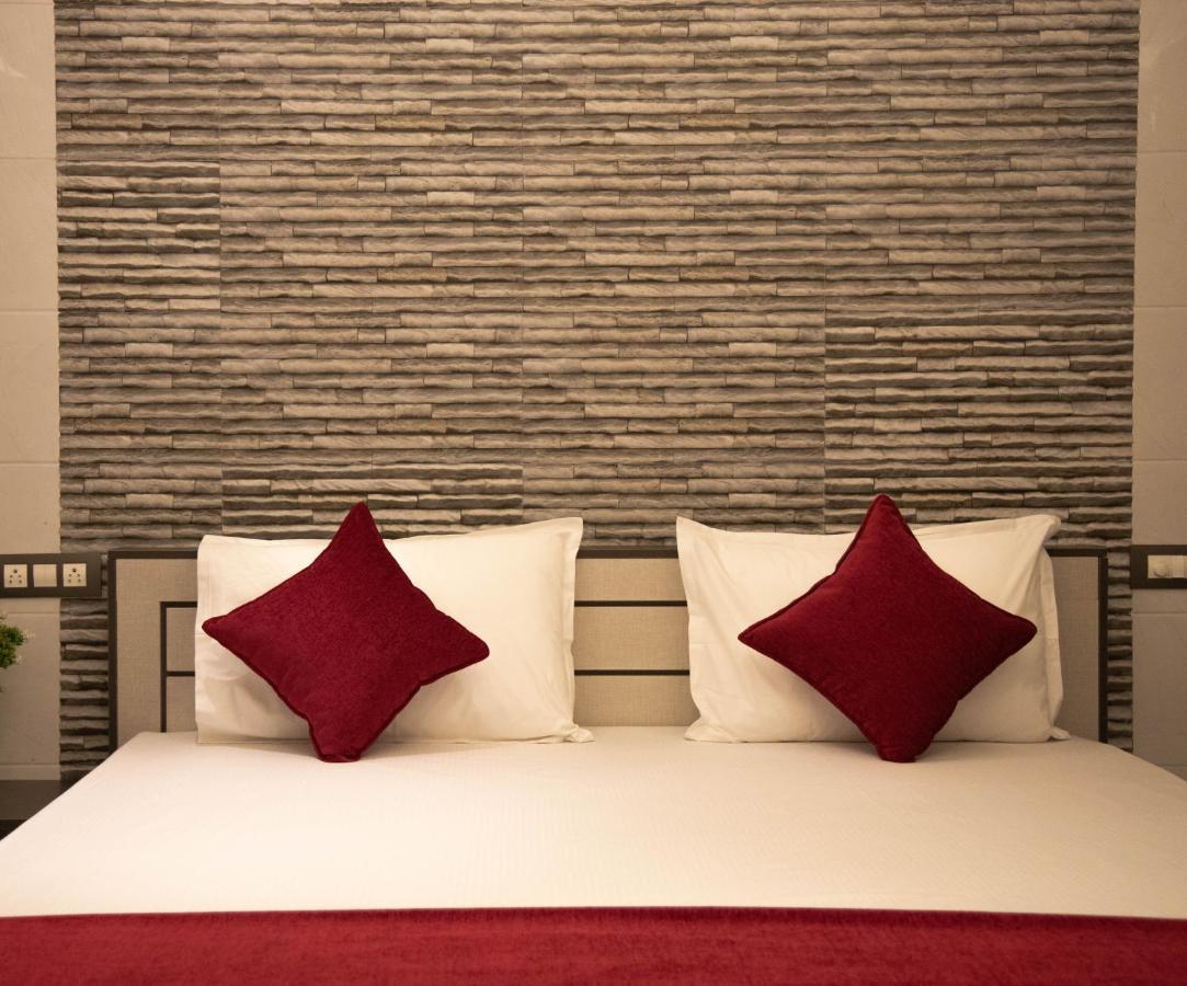 Hotel Ganesh Palace Rámesvaram Kültér fotó